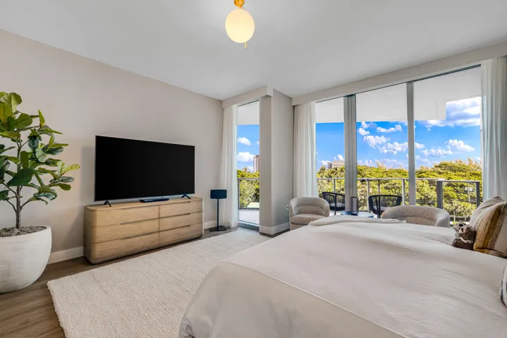 701 N Fort Lauderdale Beach Blvd-Fort La