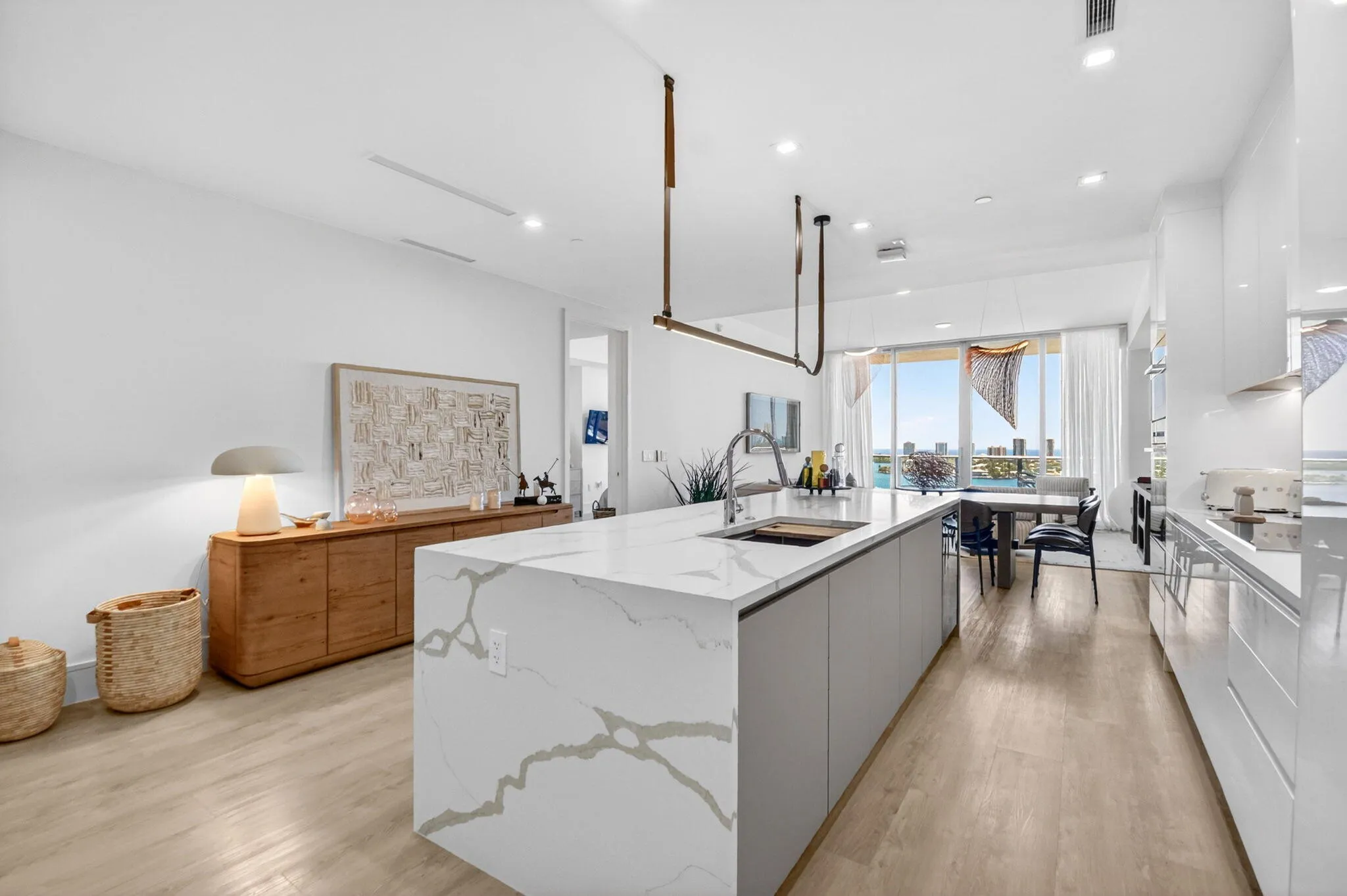 Open kitchen