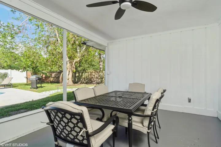 Outdoor Screened Patio
