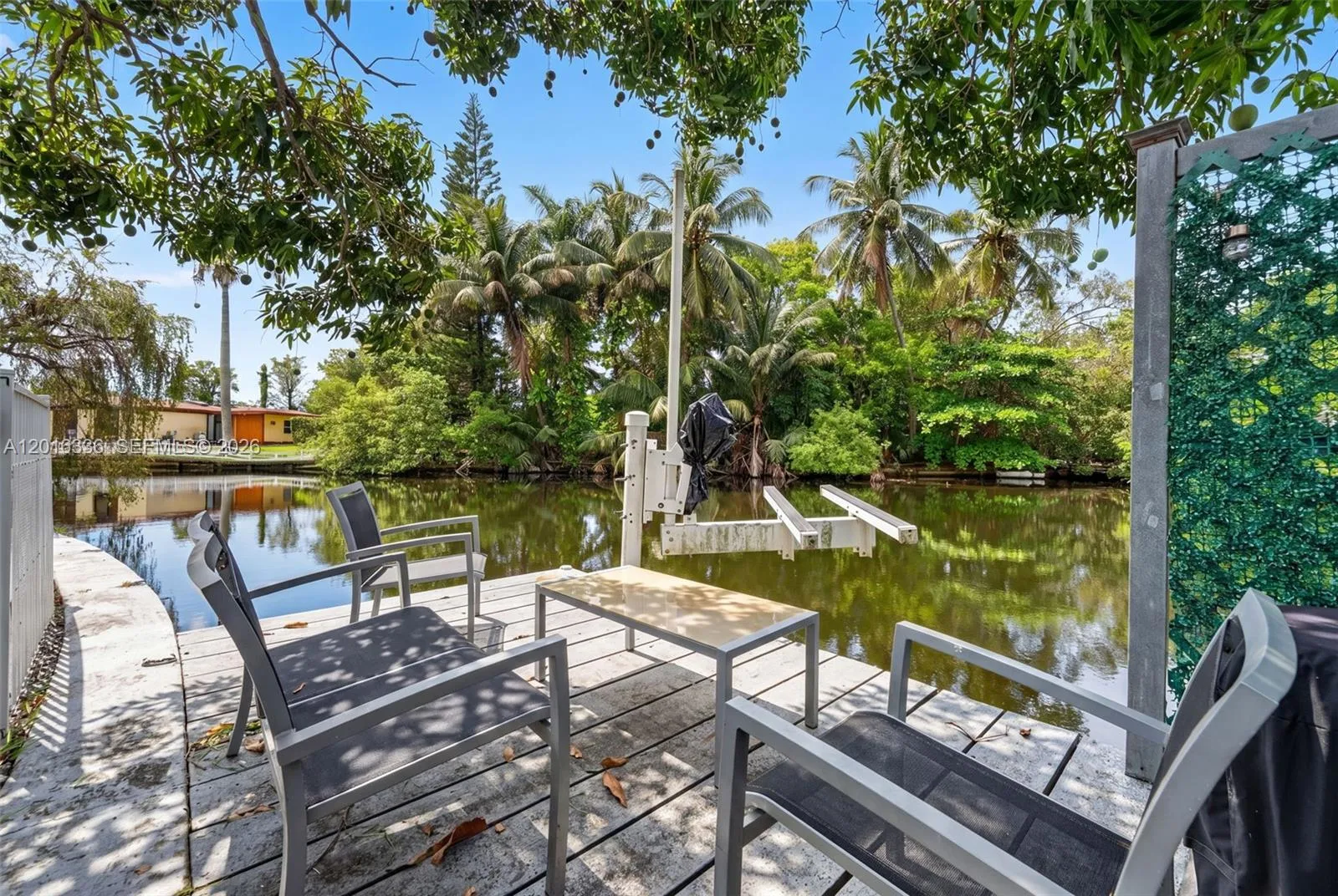 Property photo 32