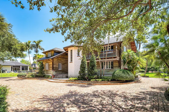 002-6002Northwest74thTerrace-Parkland-FL