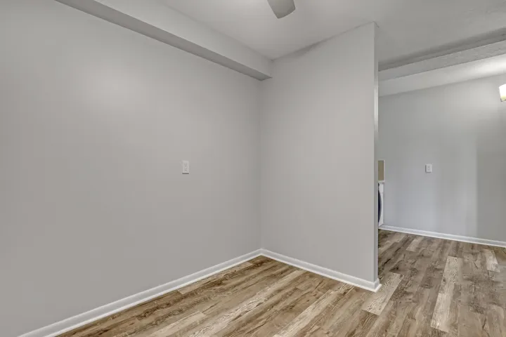 3650 Whitehall #201 (16)