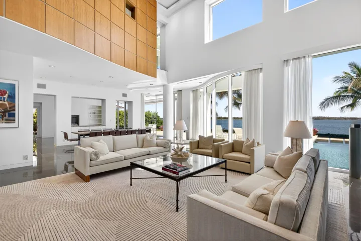 Light and airy living space