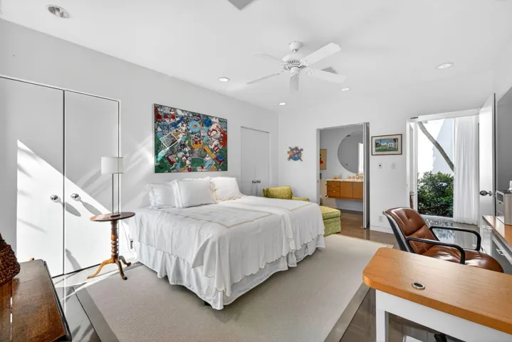 First floor guest suite