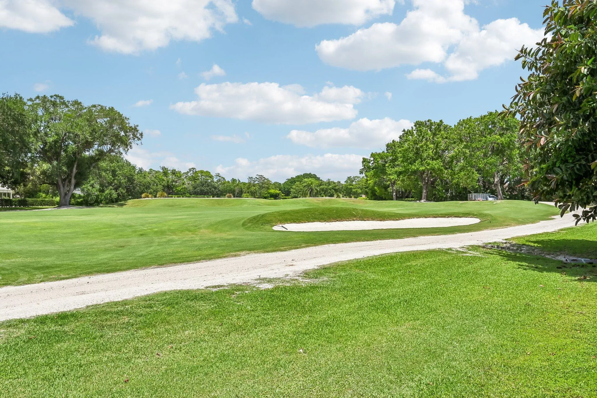 Ideally located on the 15th hole of the renowned Match Course at PGA National, offering stunning golf course views and a premier​​‌​​​​‌​​‌‌​‌‌​​​‌‌​‌​‌​‌​​​‌​​ setting.