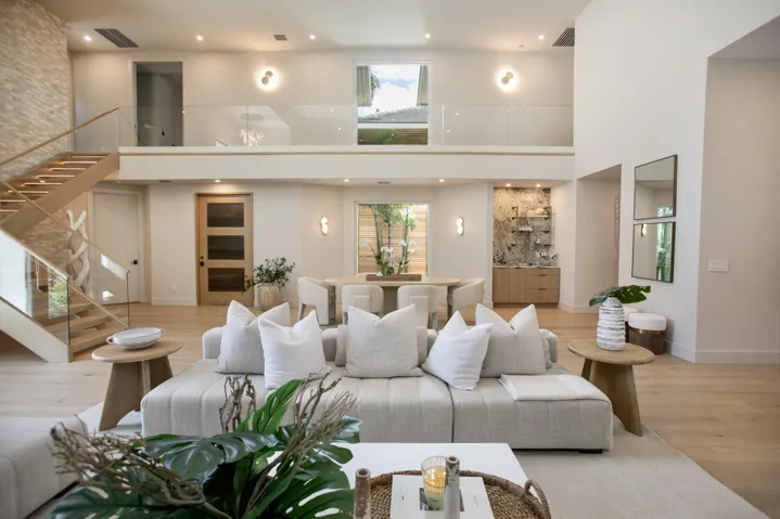 STUNNING LIVING AREA WITH 20' CEILINGS