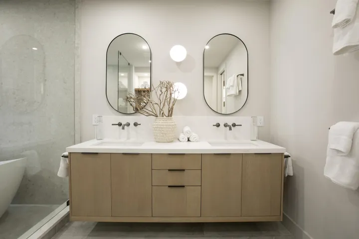 FLOATING WHITE OAK VANITY