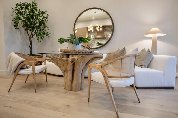 HIGH-STYLE KITCHEN LOUNGE