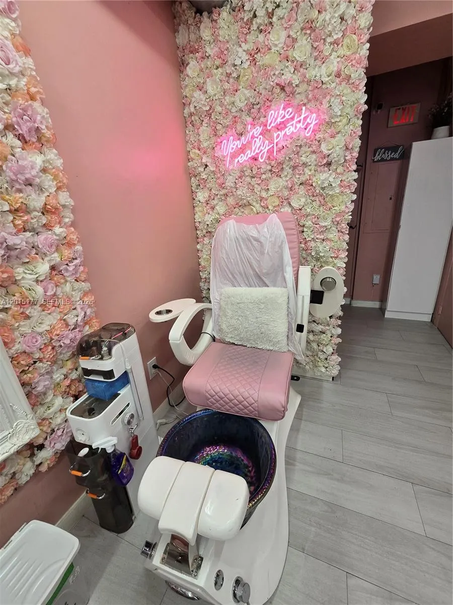 Property photo 28