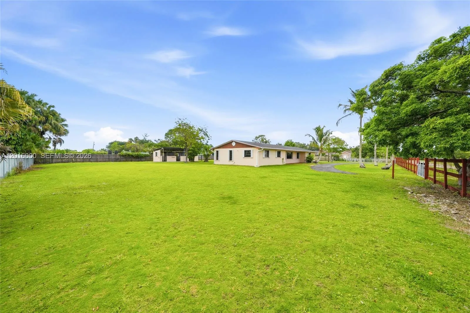 Property photo 64
