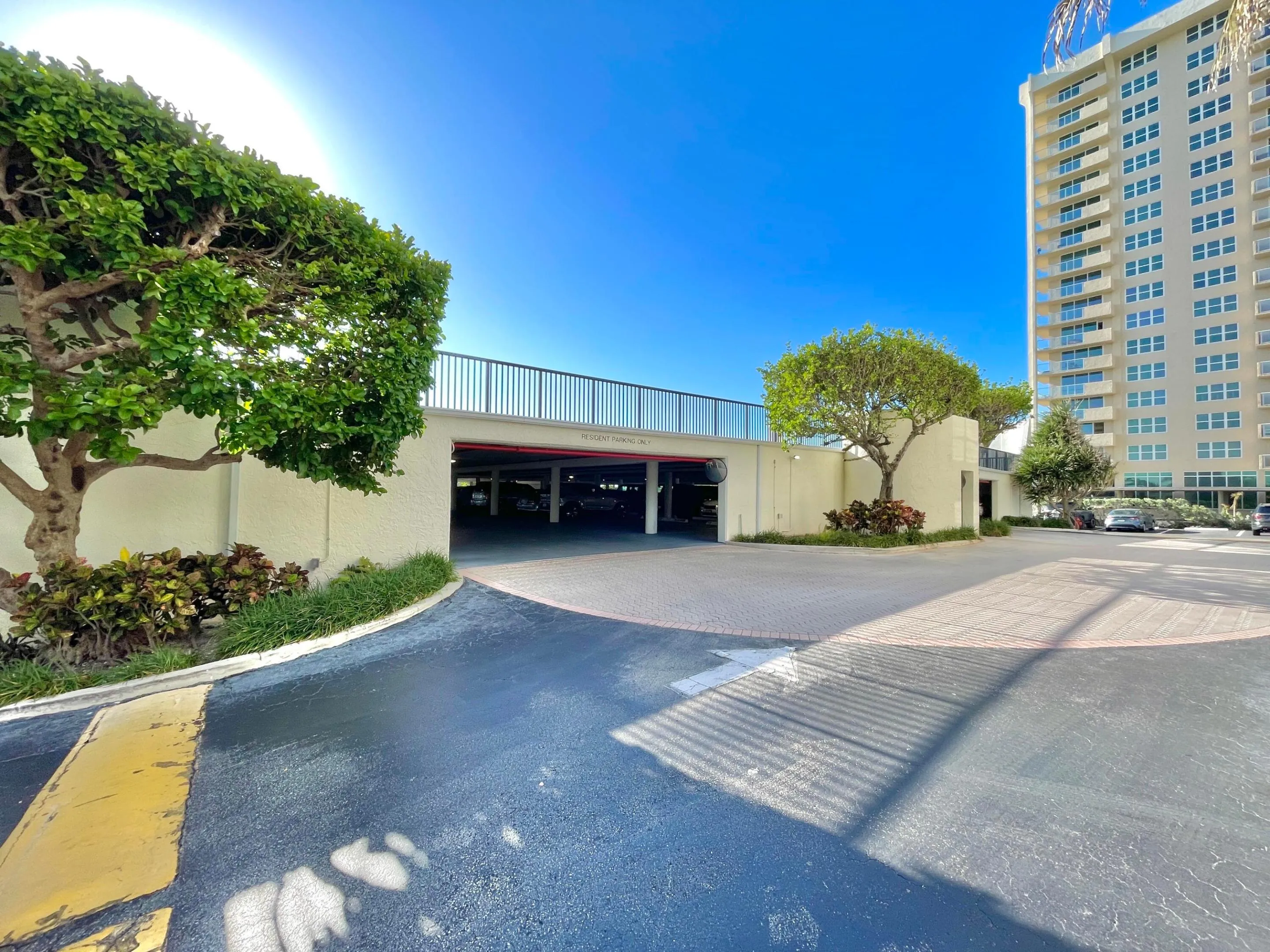 Parking Garage