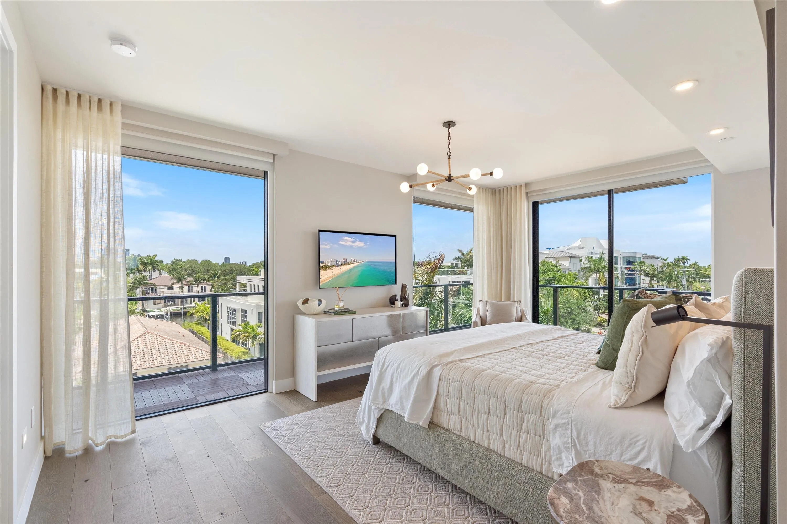 Guest Room 2