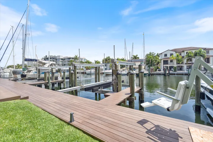 Docks