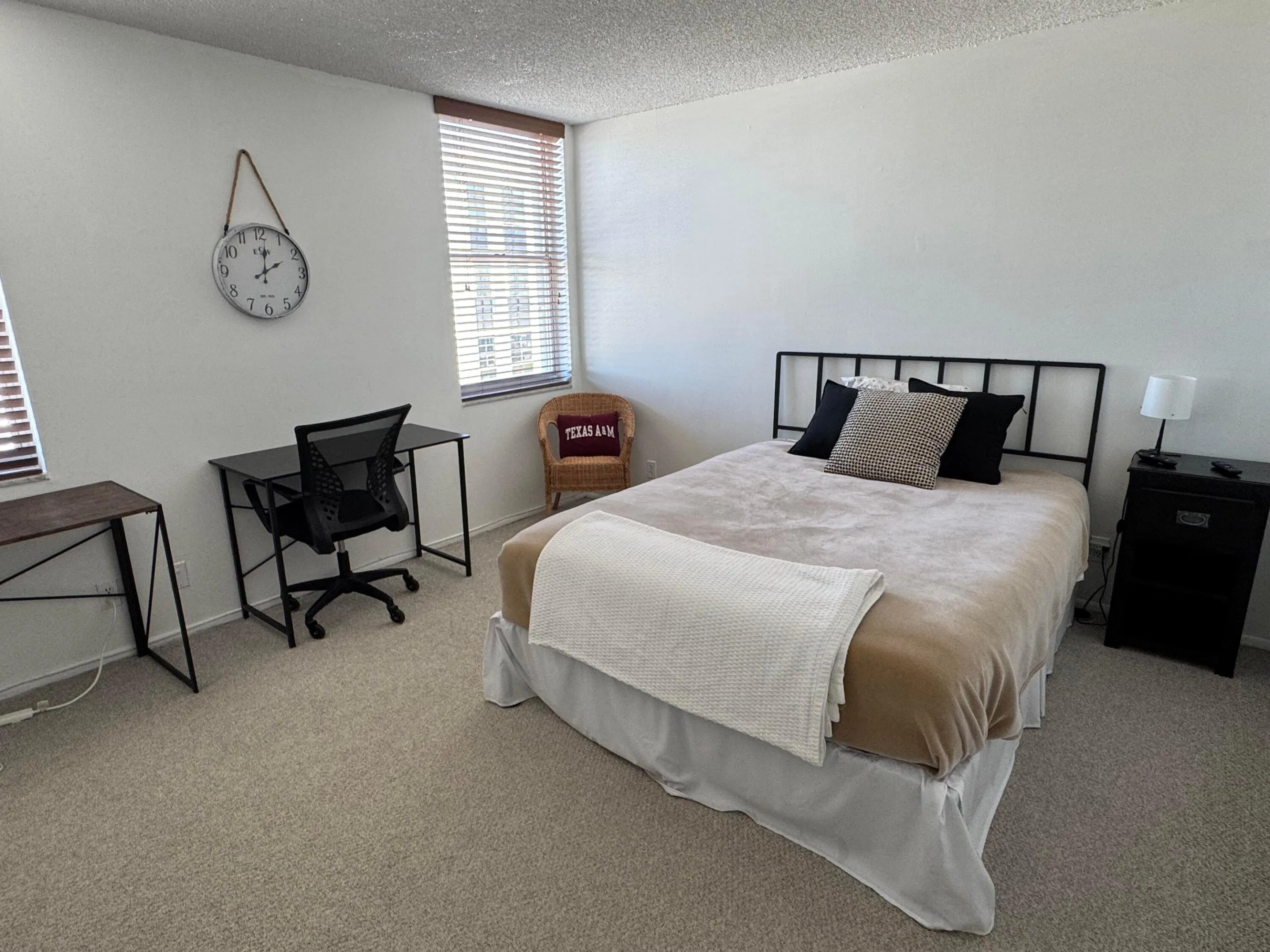 2bd bedroom