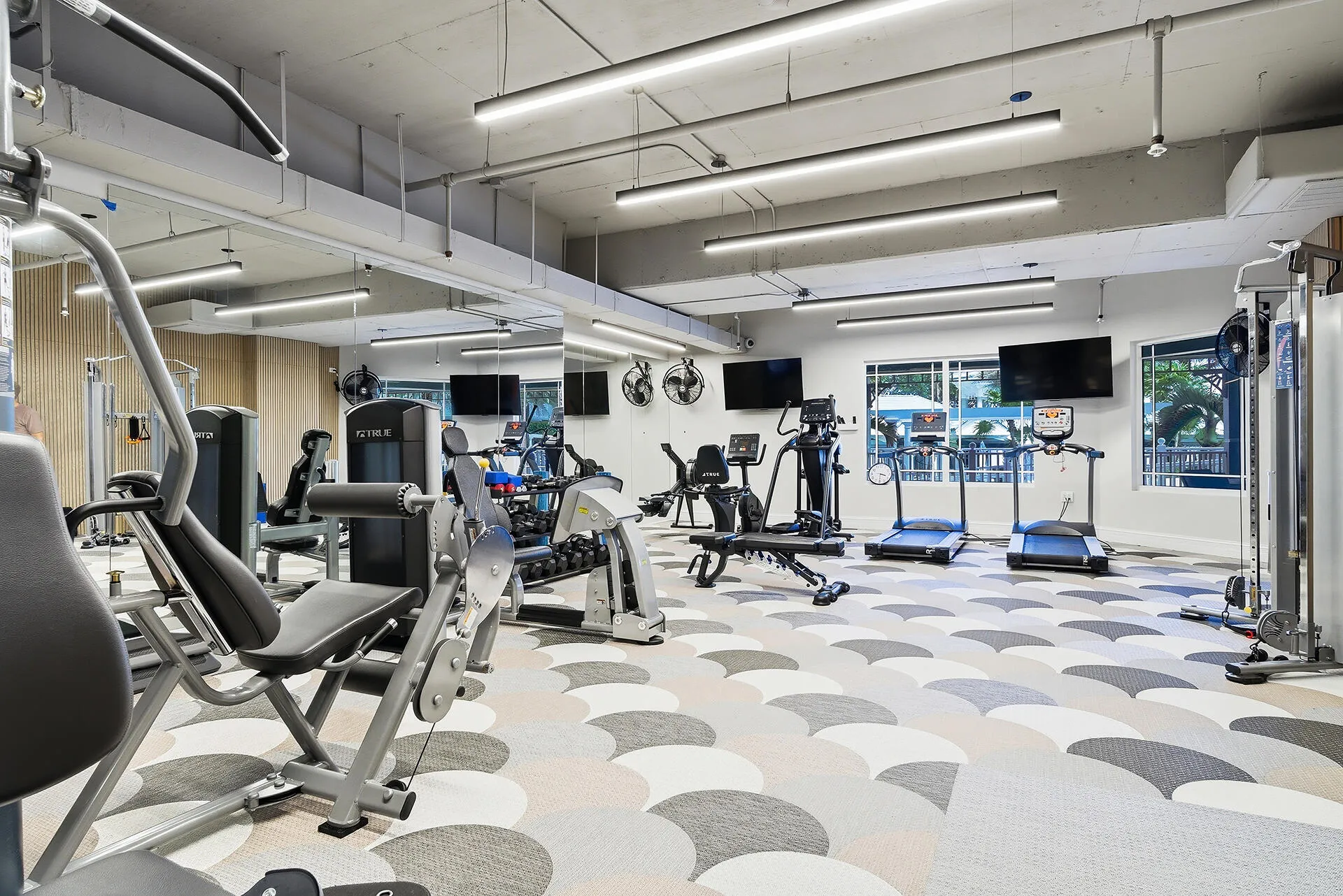 131-OCEAN-GRANDE-BLVD-APT-703-33477-059