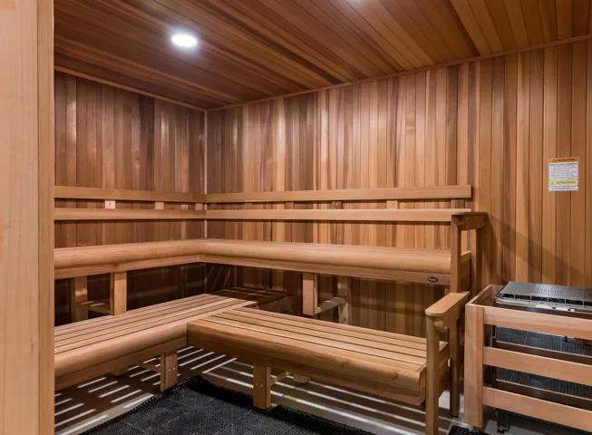 19 Spa Sauna