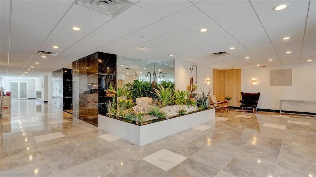Lobby 3