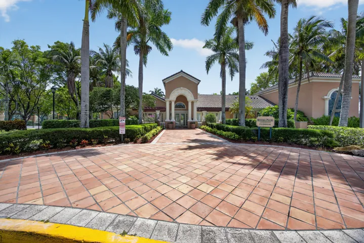 3844 Lyons Rd #101_Pics_38_Arturo Ruesta