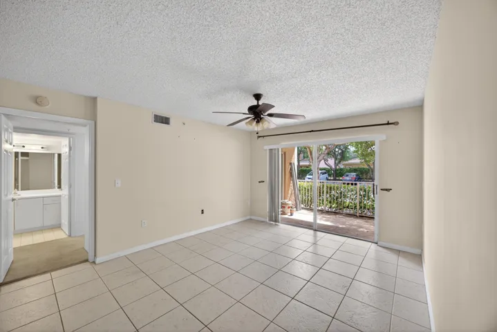 3844 Lyons Rd #101_Pics_21_Arturo Ruesta