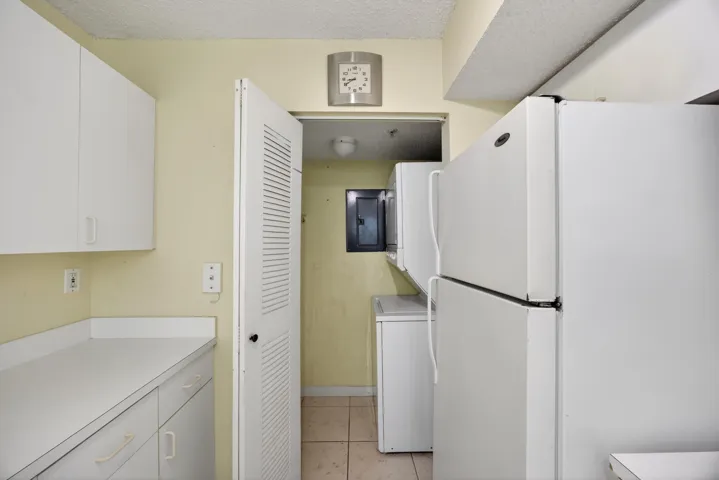 3844 Lyons Rd #101_Pics_19_Arturo Ruesta