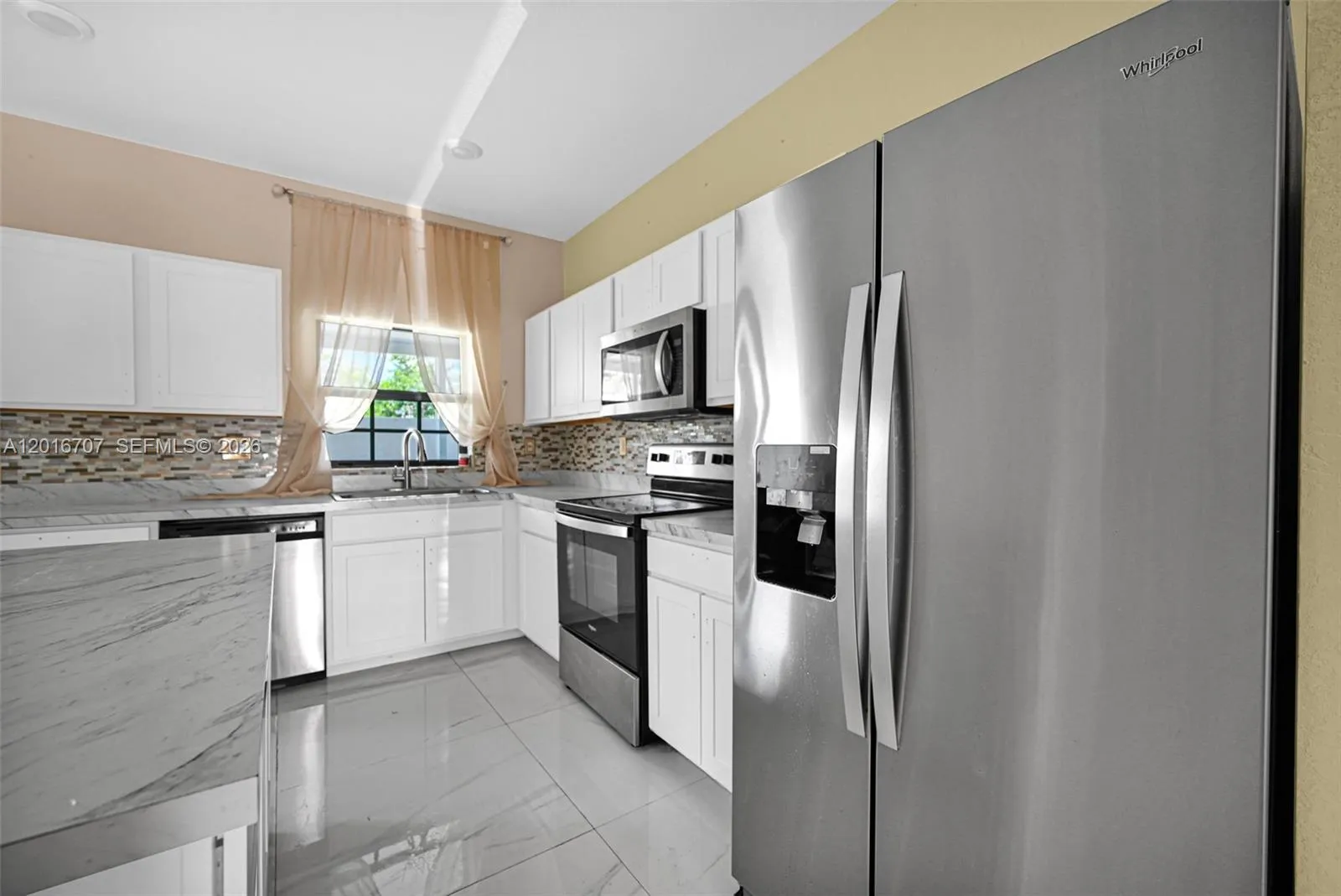 Property photo 111