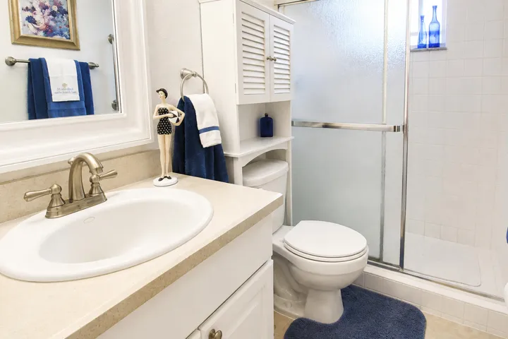 1351 Bayshore Dr-Interior-12