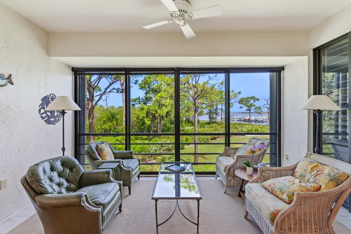 2516 NW Seagrass Drive Unit 8B-23