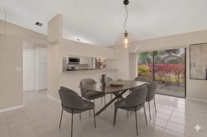Virtually Staged Dining Area