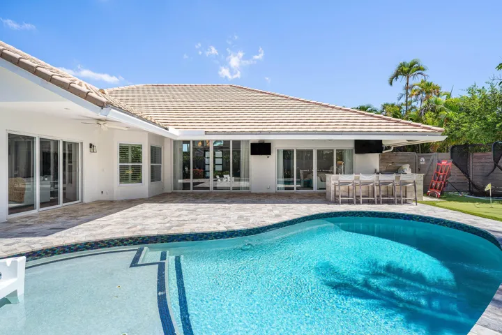 043-916Southwest37thCourt-BoyntonBeach-F