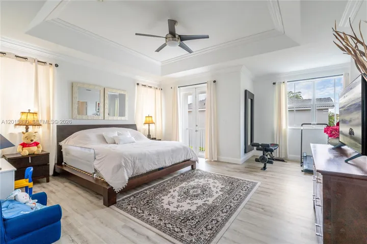 Master Suite with Balcony, Bedroom 4