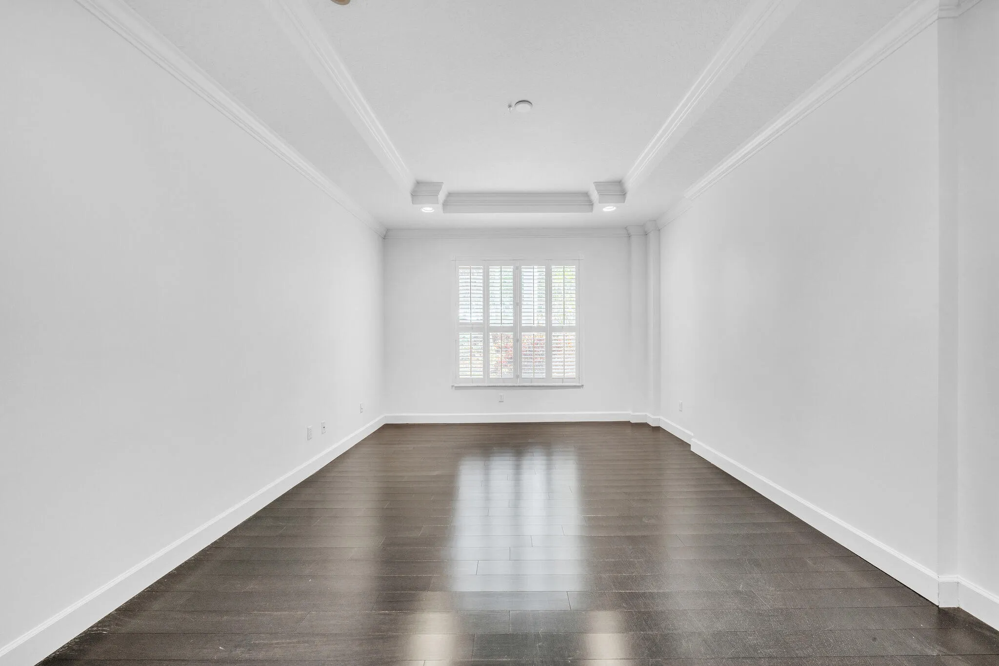 20 Primary Bedroom (5)