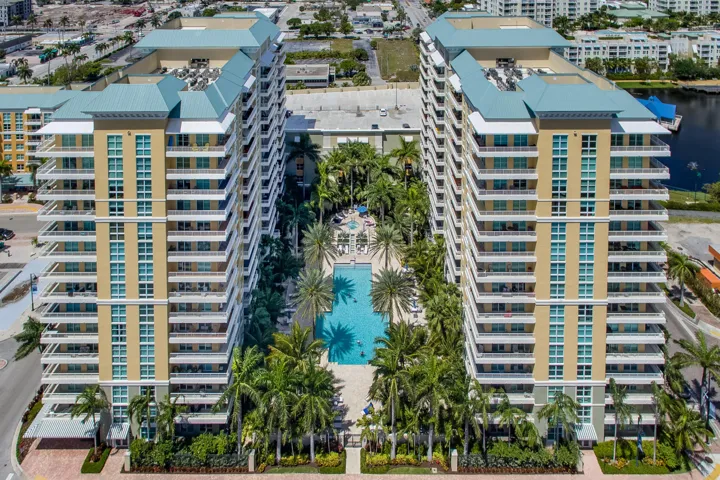 028-700EastBoyntonBeachBoulevard-Boynton