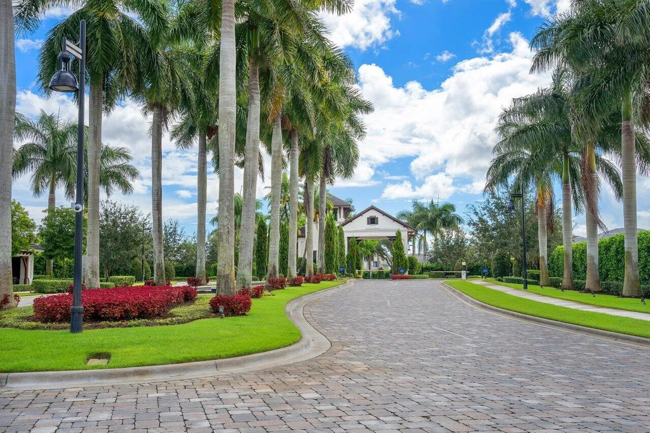 Royal Palm Polo