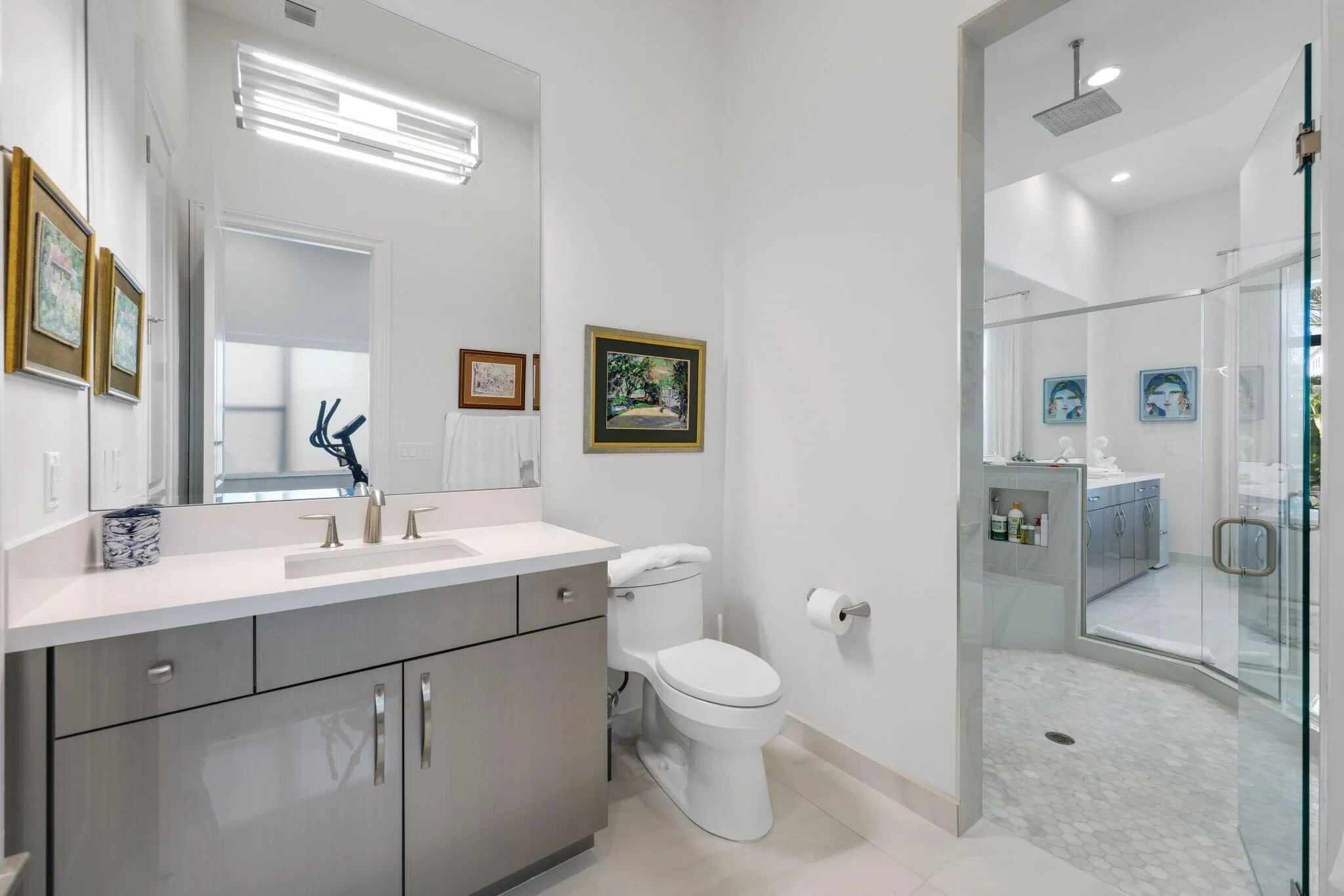 His Primary bathroom