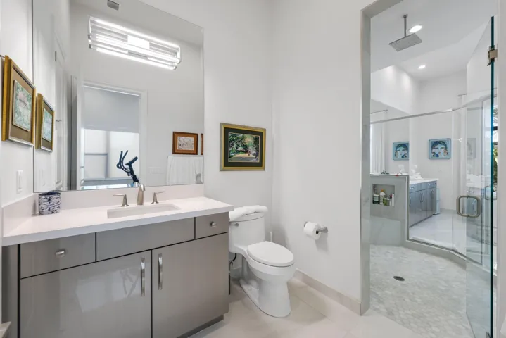 His Primary bathroom