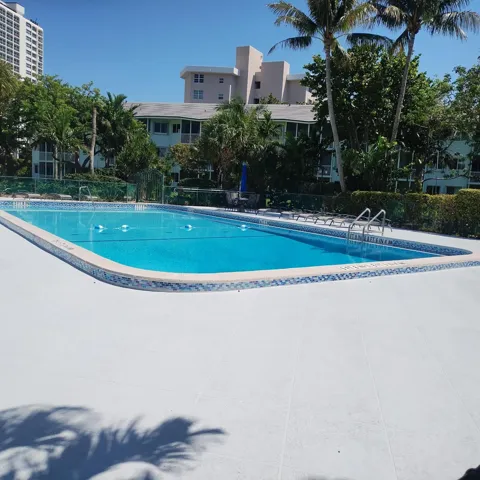 Pool 1