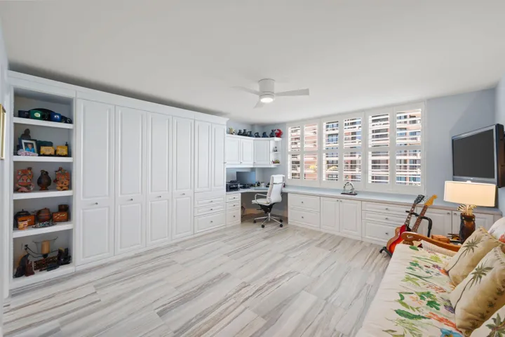 500 Ocean Drive - 39.jpg-SMALL