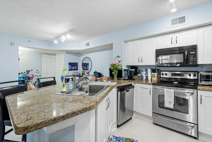 007-3111ClintMooreRoad-101-BocaRaton-FL-