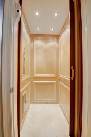 Elevator