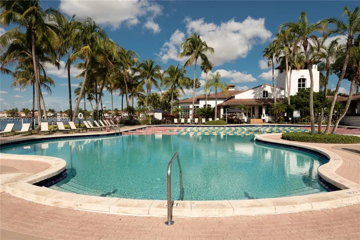 Club House Pool