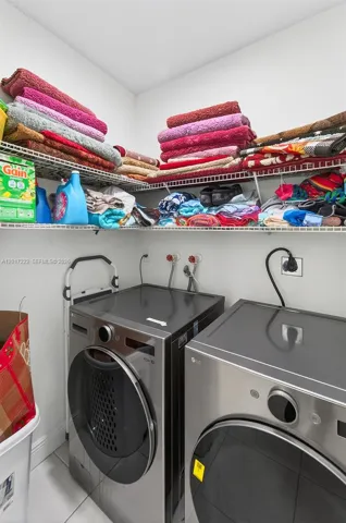 Photo 30