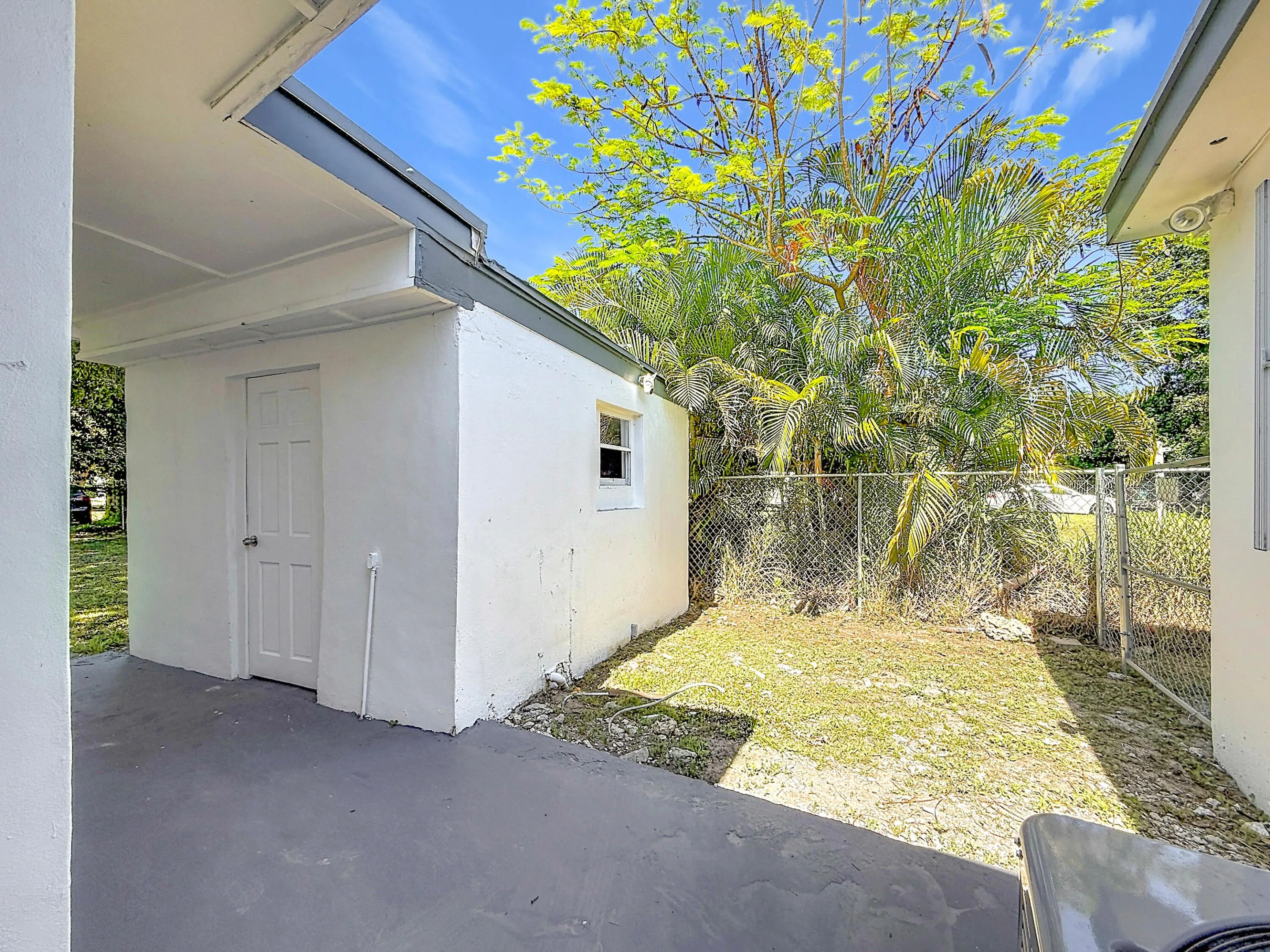 Property photo 37