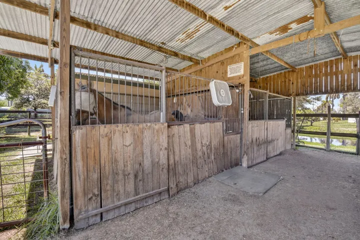 Stable