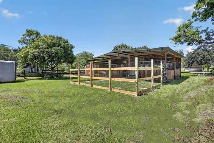 Pasture with Stable View