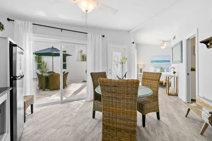 10561SELeParc(126)