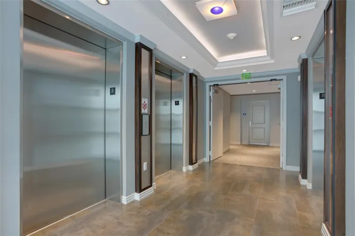 Elevator Landing