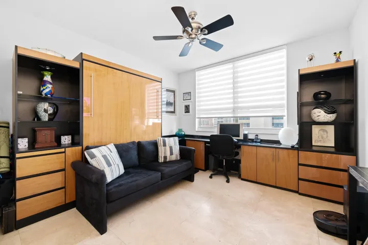 Queen Size Murphy Bed & Desk