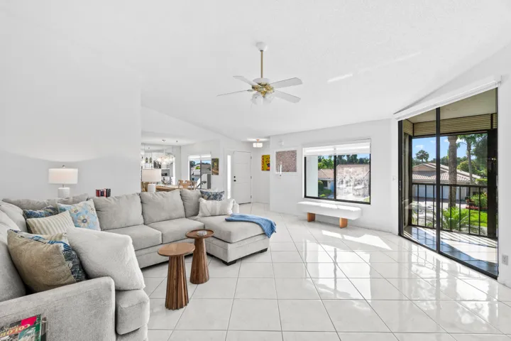 009-7533GlendevonLane-905-DelrayBeach-FL