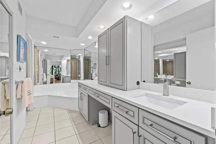 024-7533GlendevonLane-905-DelrayBeach-FL