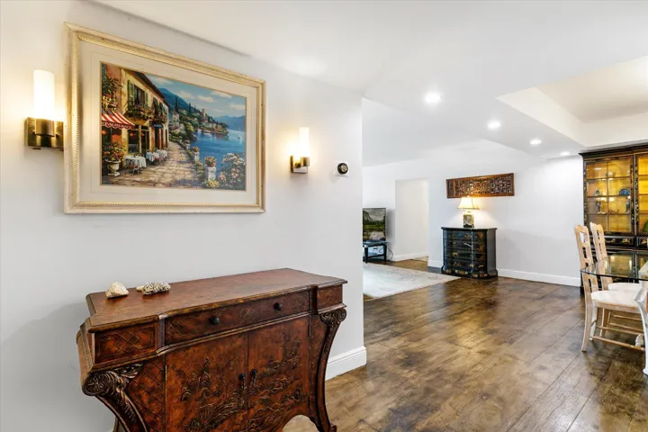 Entry Foyer
